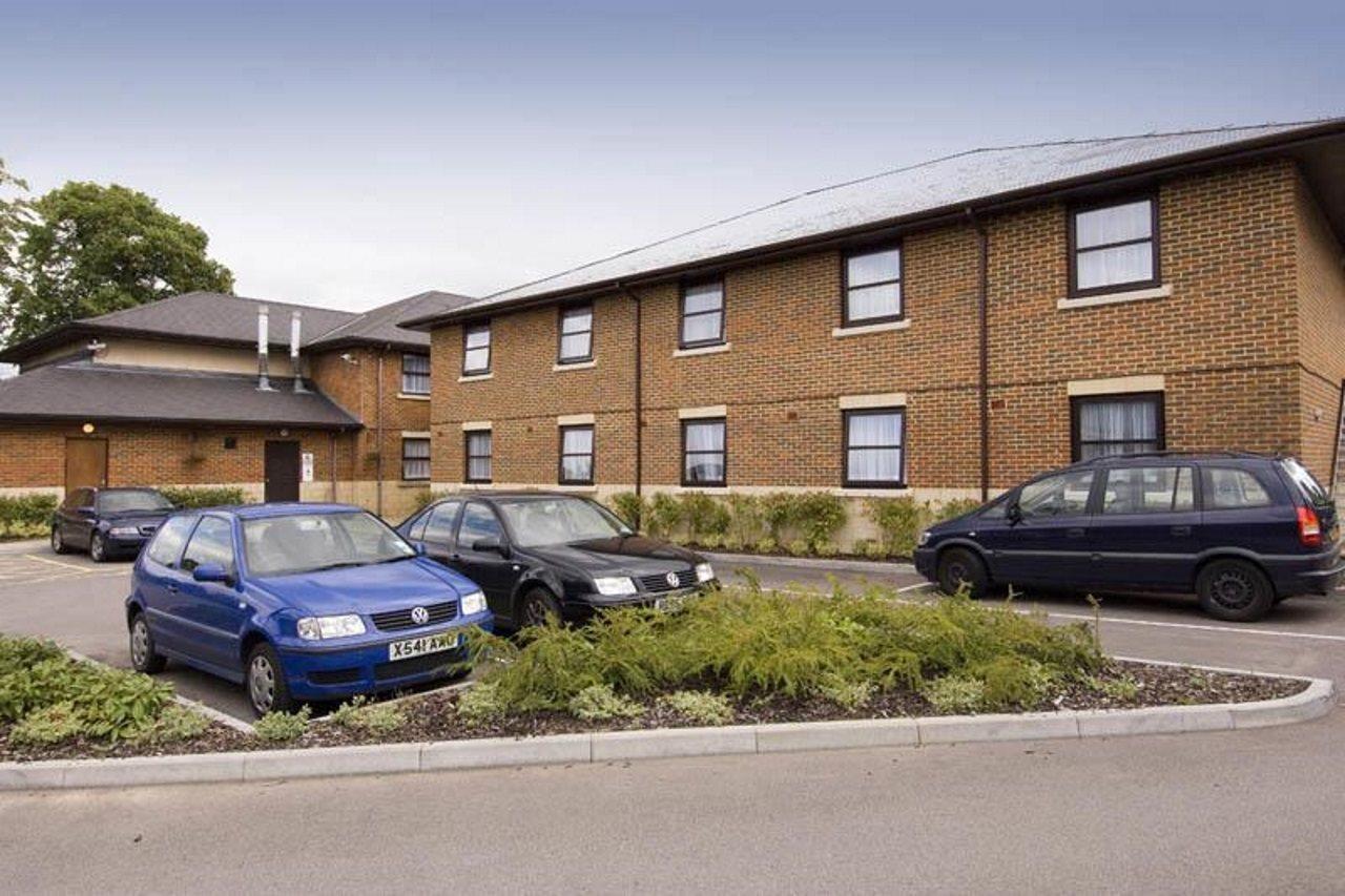 Premier Inn Bracknell Central Екстер'єр фото