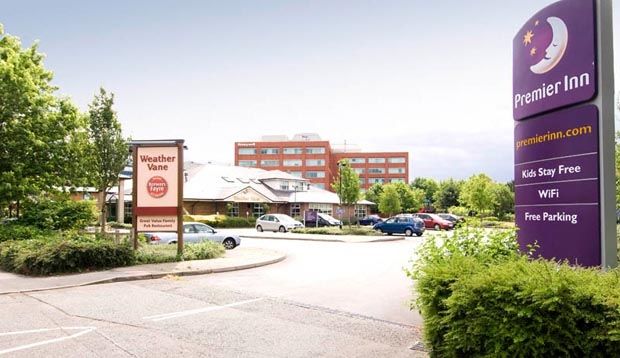 Premier Inn Bracknell Central Екстер'єр фото